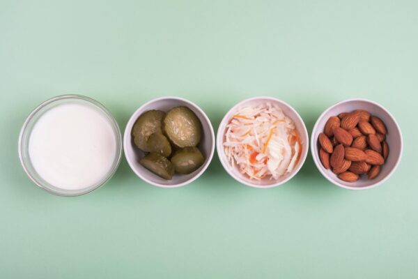 Dieta cu iaurt și alimente fermentate: ce rol pot avea în alimentația zilnică
