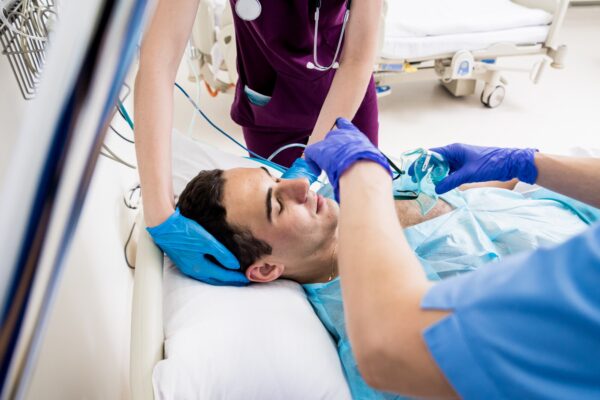 Sepsisul: semne de agravare rapidă pentru care trebuie apelat 112