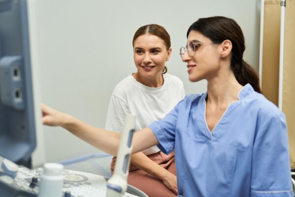 Cancer endometrial: ce rol are evaluarea sângerărilor neobișnuite
