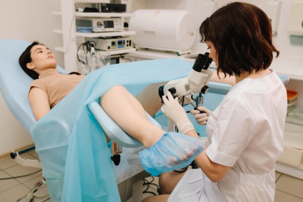 Colposcopia: de ce se recomandă după anumite rezultate