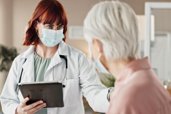 Antivirale pentru gripă: de ce contează evaluarea timpurie la persoanele cu risc